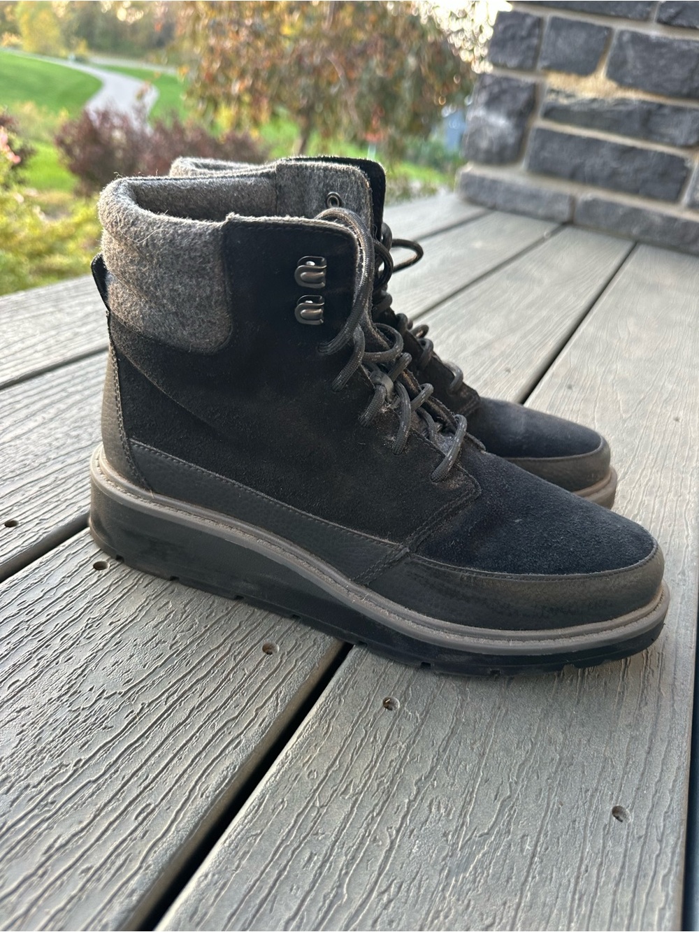 Clarks Collection Ivery Jet Waterproof Suede Ankle Boots Size 8